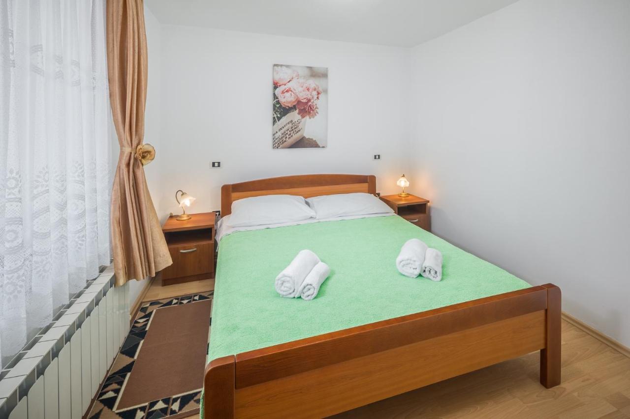 Apartments By The Sea Zambratija, Umag - 2557 מראה חיצוני תמונה
