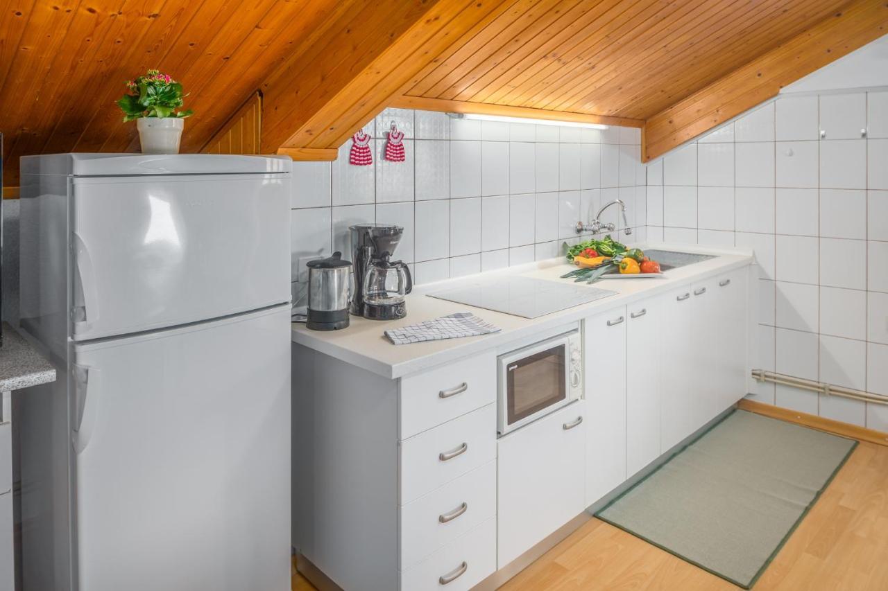 Apartments By The Sea Zambratija, Umag - 2557 מראה חיצוני תמונה