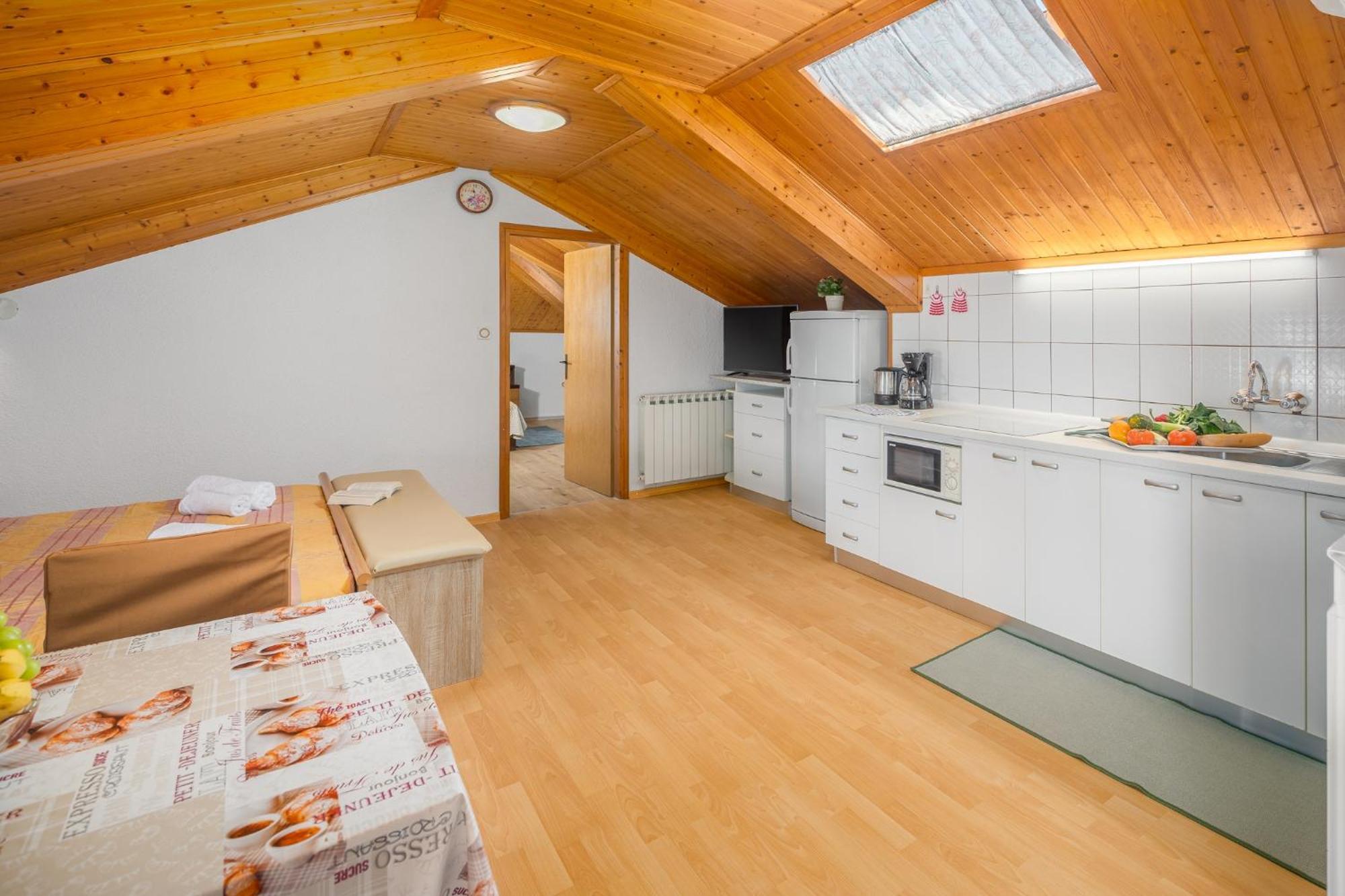 Apartments By The Sea Zambratija, Umag - 2557 חדר תמונה